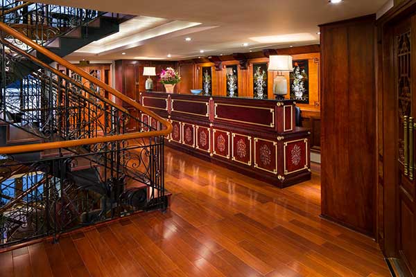 AmaDara Gallery Image